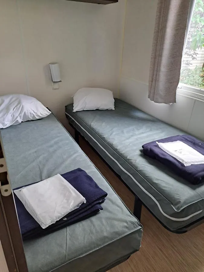 Campsite Mobilhome 530 Domaine Des Iscle La Roque-d'Antheron France